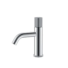 Смеситель Boheme Stick 121-CRCR.3 для раковины хром ручка Linea