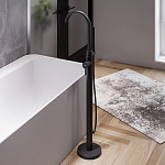 Напольный смеситель Damixa Scandinavian Pure 365000300 черный матовый Напольный смеситель Damixa Scandinavian Pure 365000300 черный матовый